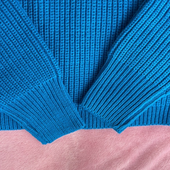 💙 Zara crewneck Blue knit sweater - Picture 4 of 6